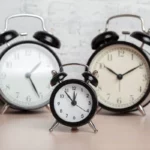 Changement d'heure hiver 2024 : 7 astuces pour s'adapter facilement