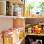 Optimiser son garde-manger : conseils pratiques pour une organisation efficace